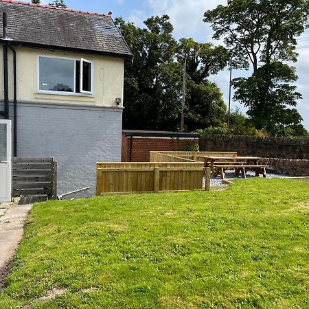 Barnston House - Heswall - Spacious Homely Holiday Home By Rework Accommodation ภายนอก รูปภาพ