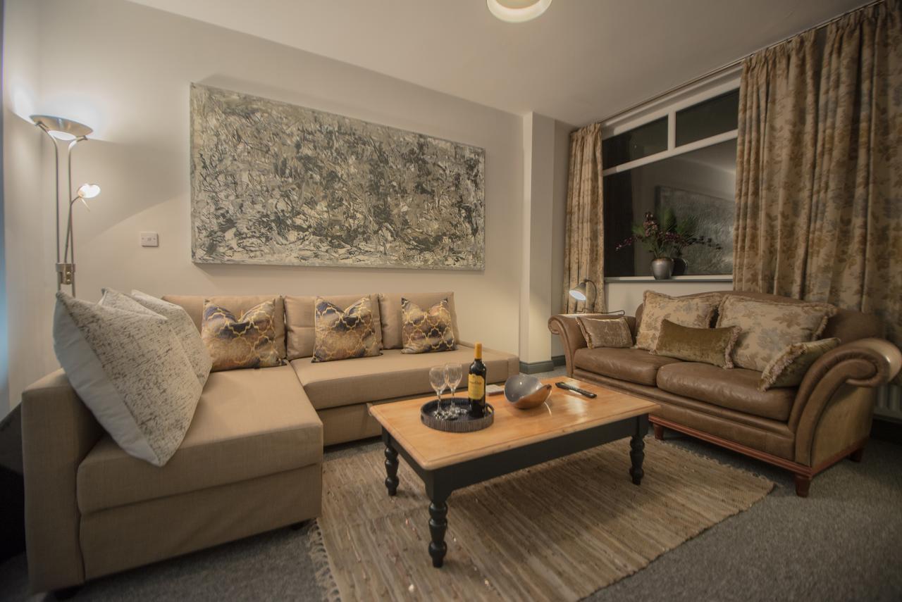Barnston House - Heswall - Spacious Homely Holiday Home By Rework Accommodation ภายนอก รูปภาพ