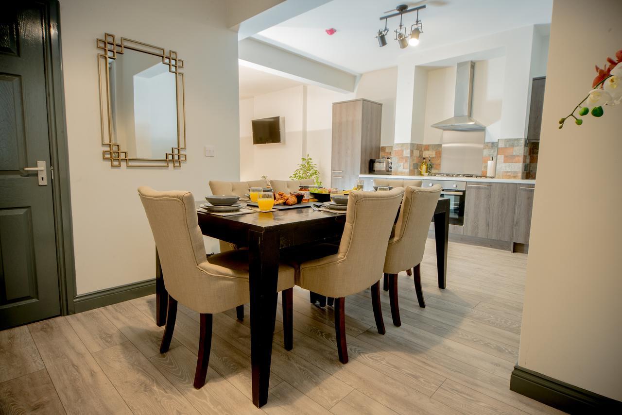 Barnston House - Heswall - Spacious Homely Holiday Home By Rework Accommodation ภายนอก รูปภาพ