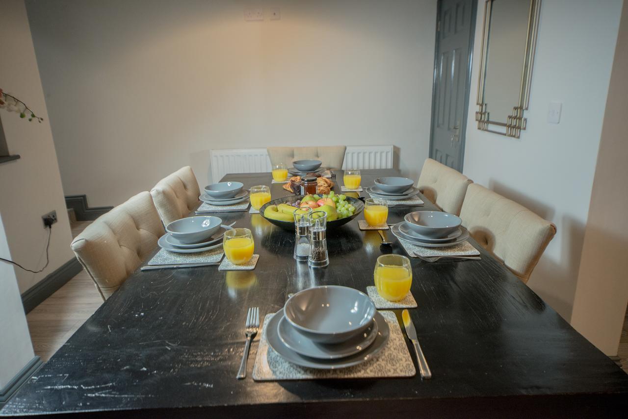 Barnston House - Heswall - Spacious Homely Holiday Home By Rework Accommodation ภายนอก รูปภาพ